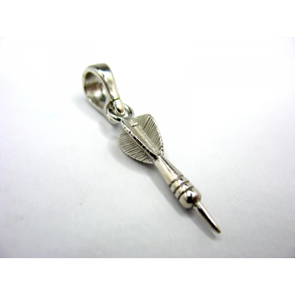 stříbrný přívěšek šipka