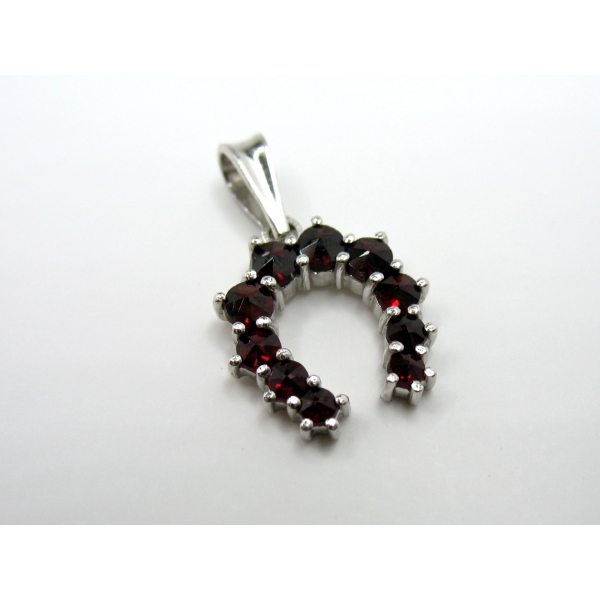 přívěšek s českými granáty b 40629