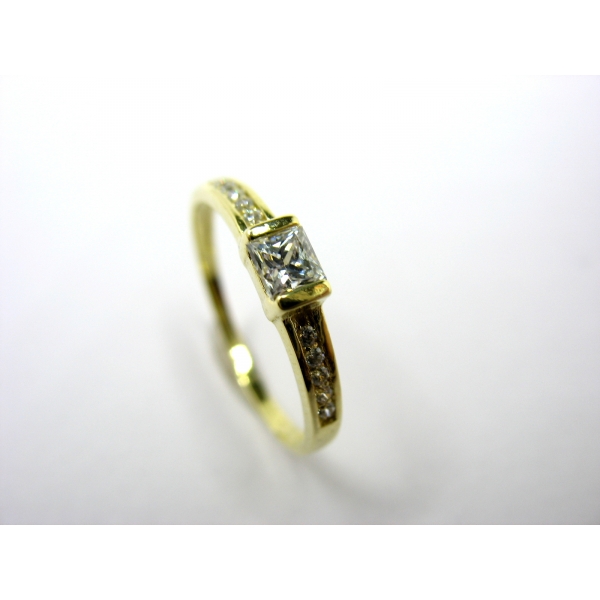 zlatý prsten b 40799