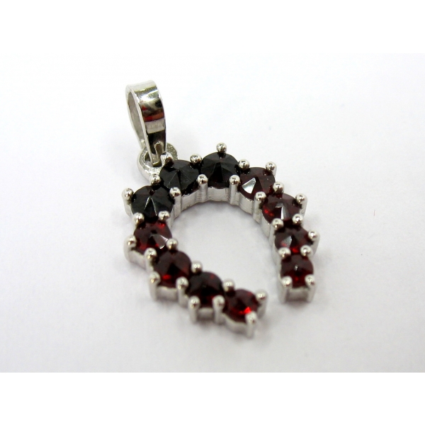 přívěšek s granáty b-43297