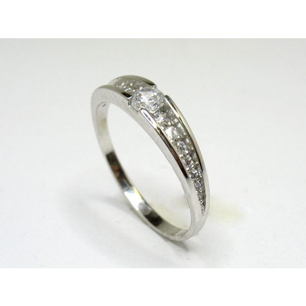 PRSTEN Z BÍLÉHO ZLATA 73