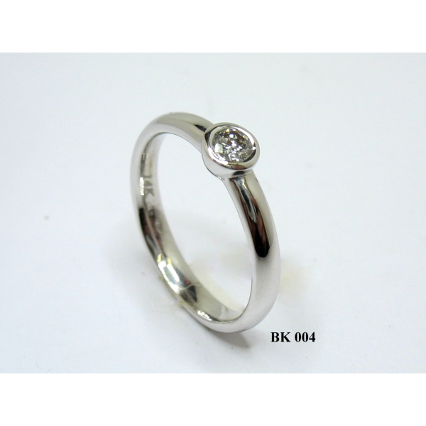 PRSTEN S BRILIANTEM 76