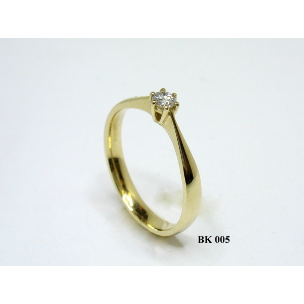 BRILIANTOVÝ  PRSTEN 77