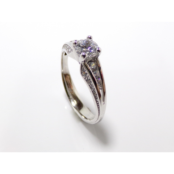 zásnubní prsten dia b-44823