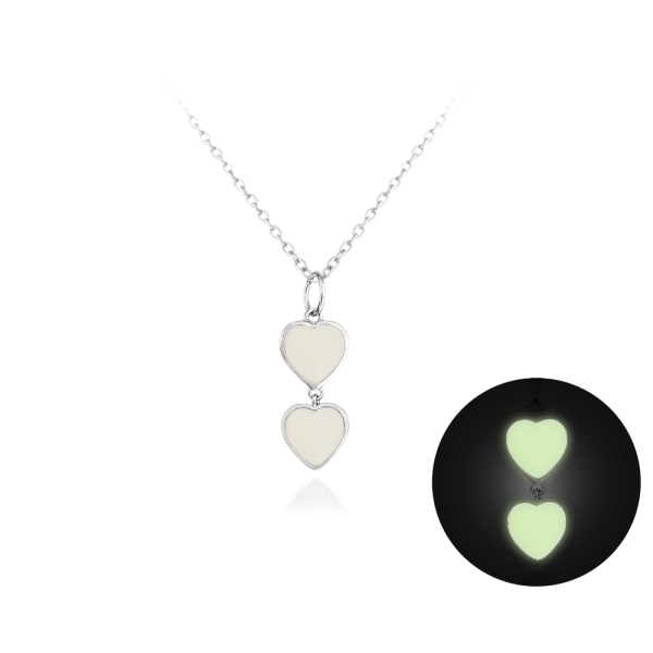 stříbrný náhrdelník srdíčka