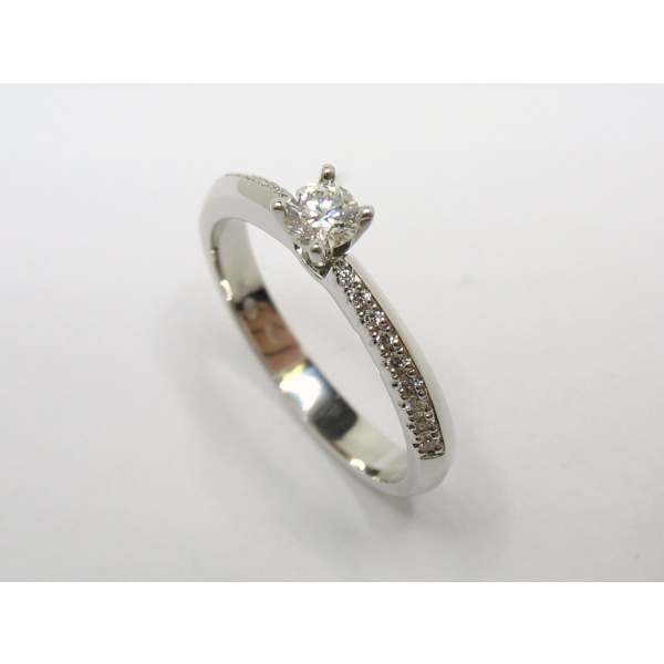 zásnubní s brilianty 115