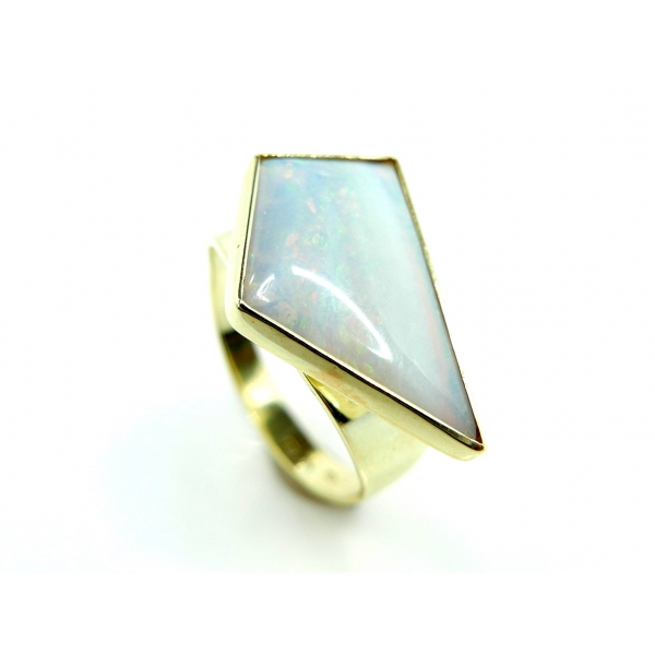 zlatý prsten s opálem b-25113*