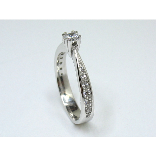 ZÁSNUBNÍ PRSTENY 131