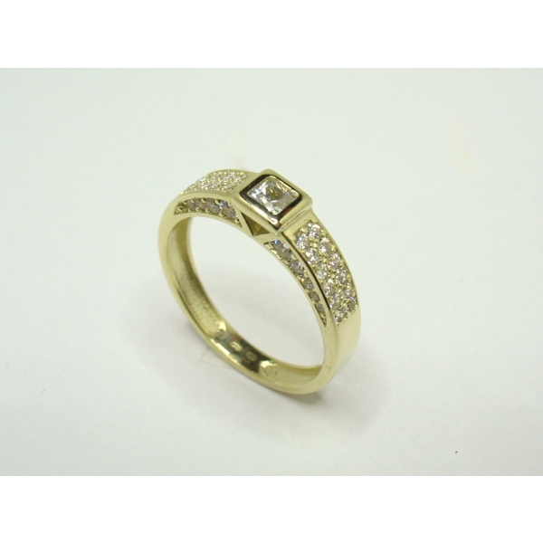 ZÁSNUBNÍ PRSTEN 139