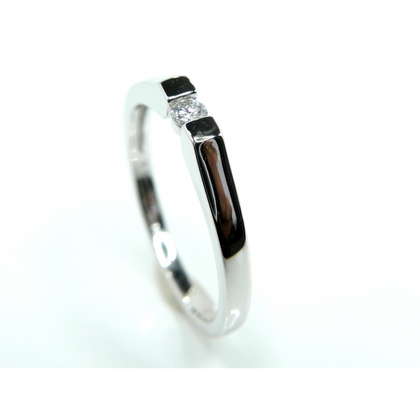 zlatý prsten s dia b-46291