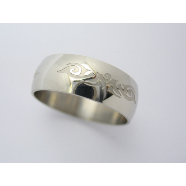 Gravírovaný prsten